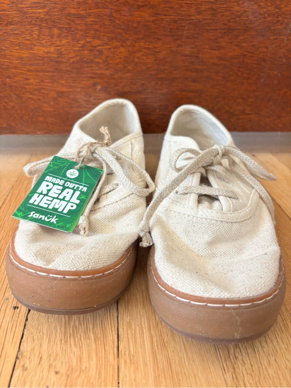 Sanuk Natural Beige Canvas Lace-Up Sneakers with Brown Soles - Picture 7 of 12